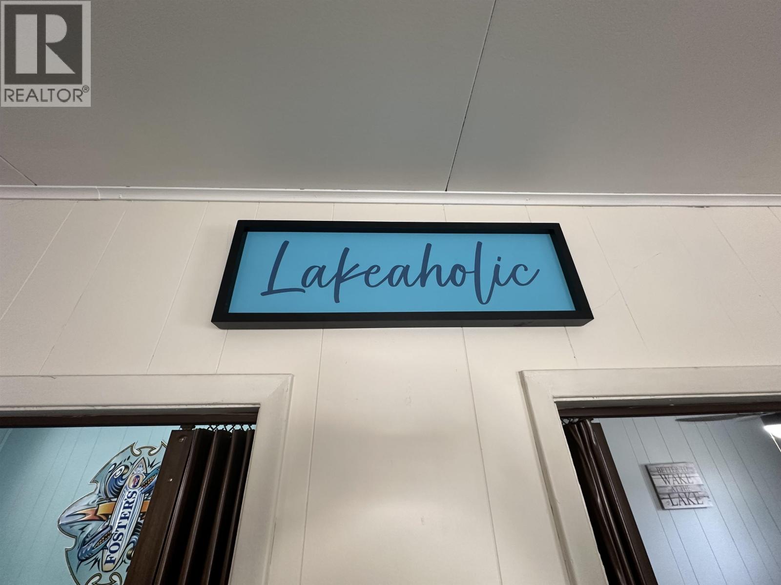 882 S GREEN LAKE ROAD - 22