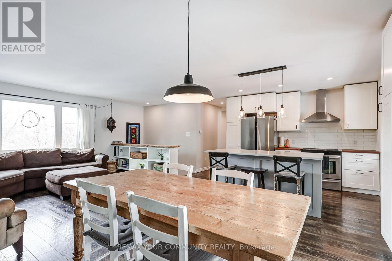 59 THOMAS SHEPPERD DRIVE