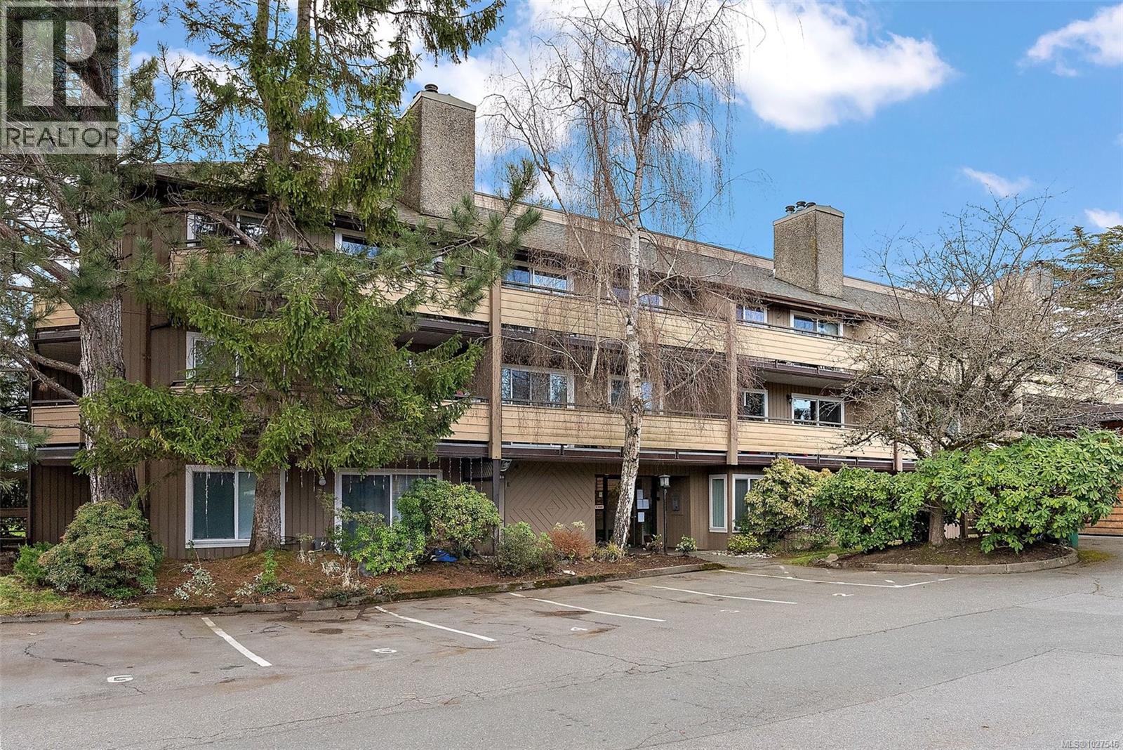 #209 3215 ALDER ST - 19