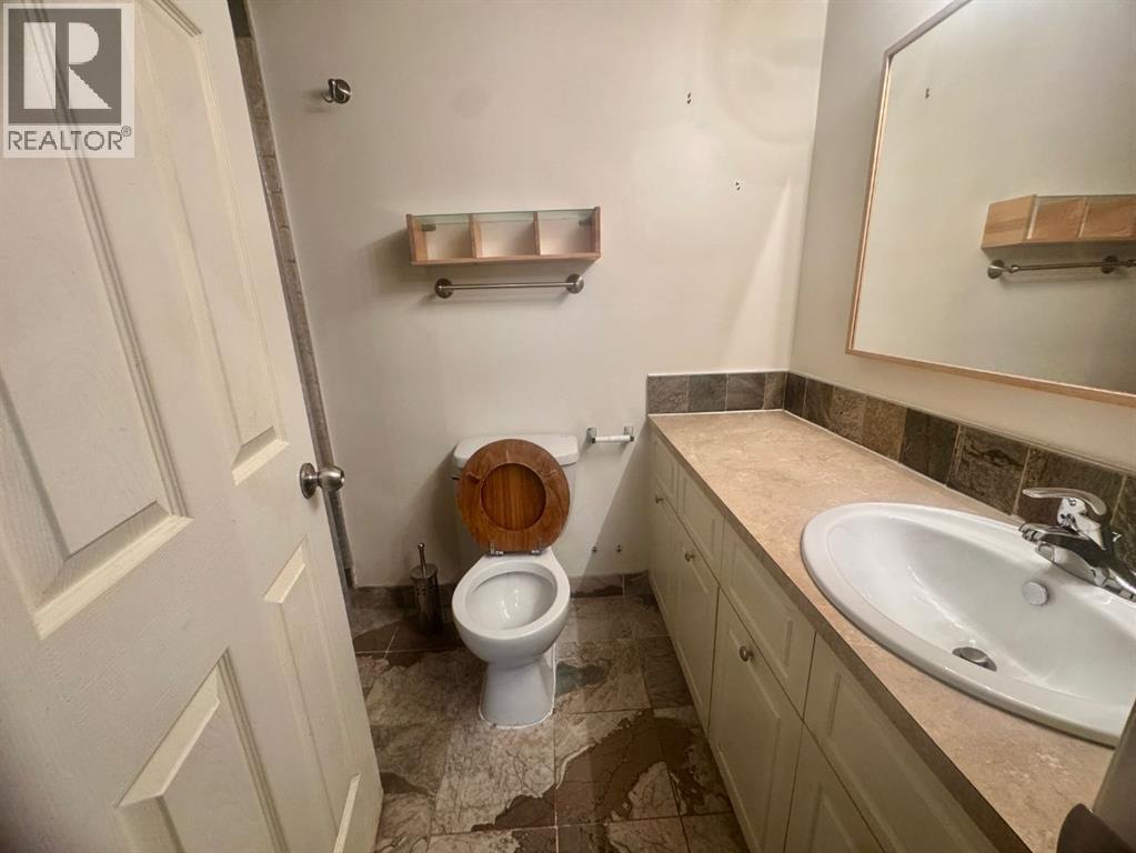 Single Family House for Sale in    Street NW Bowness Calgary 