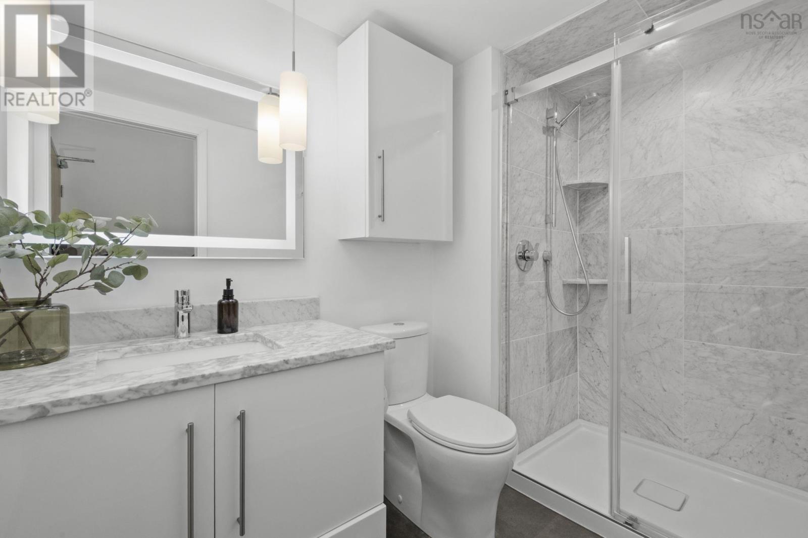 Property 24 of 50 of 216 5662 Roberts Street