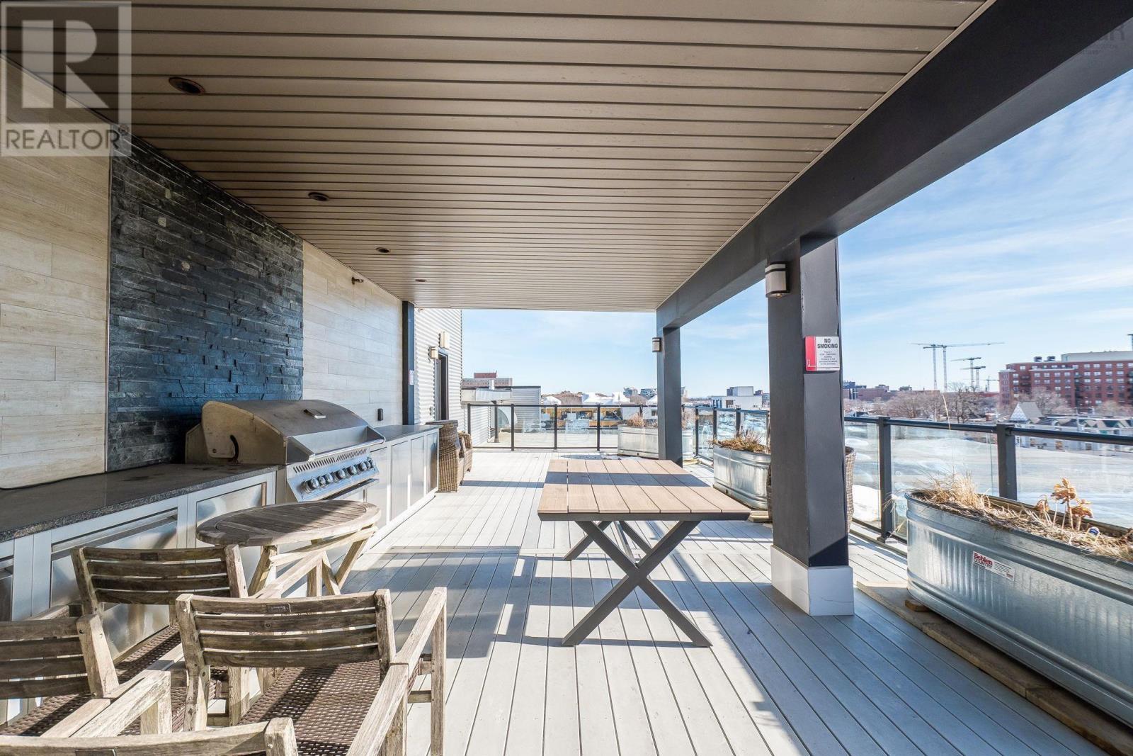 Property 42 of 50 of 216 5662 Roberts Street