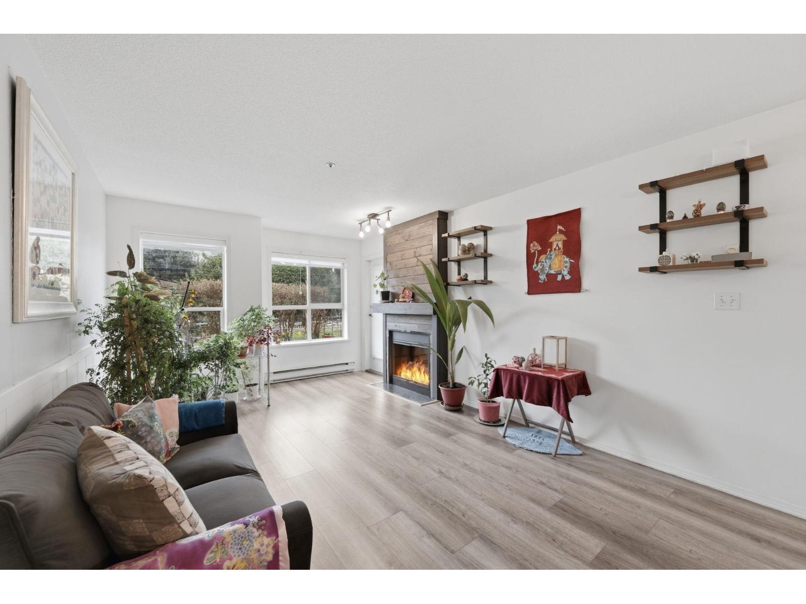 102 33731 MARSHALL ROAD, Abbotsford