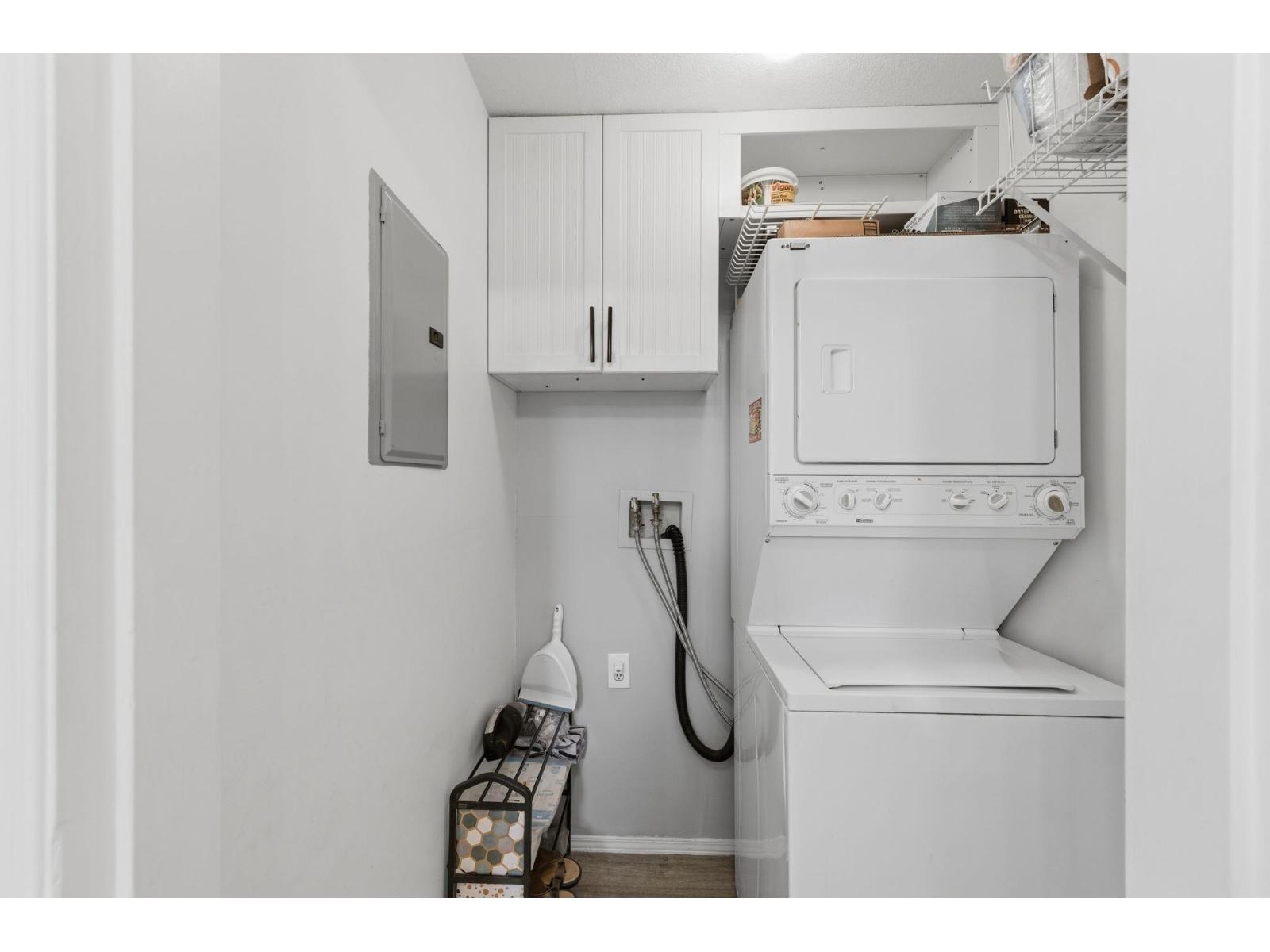 102 33731 MARSHALL ROAD, Abbotsford