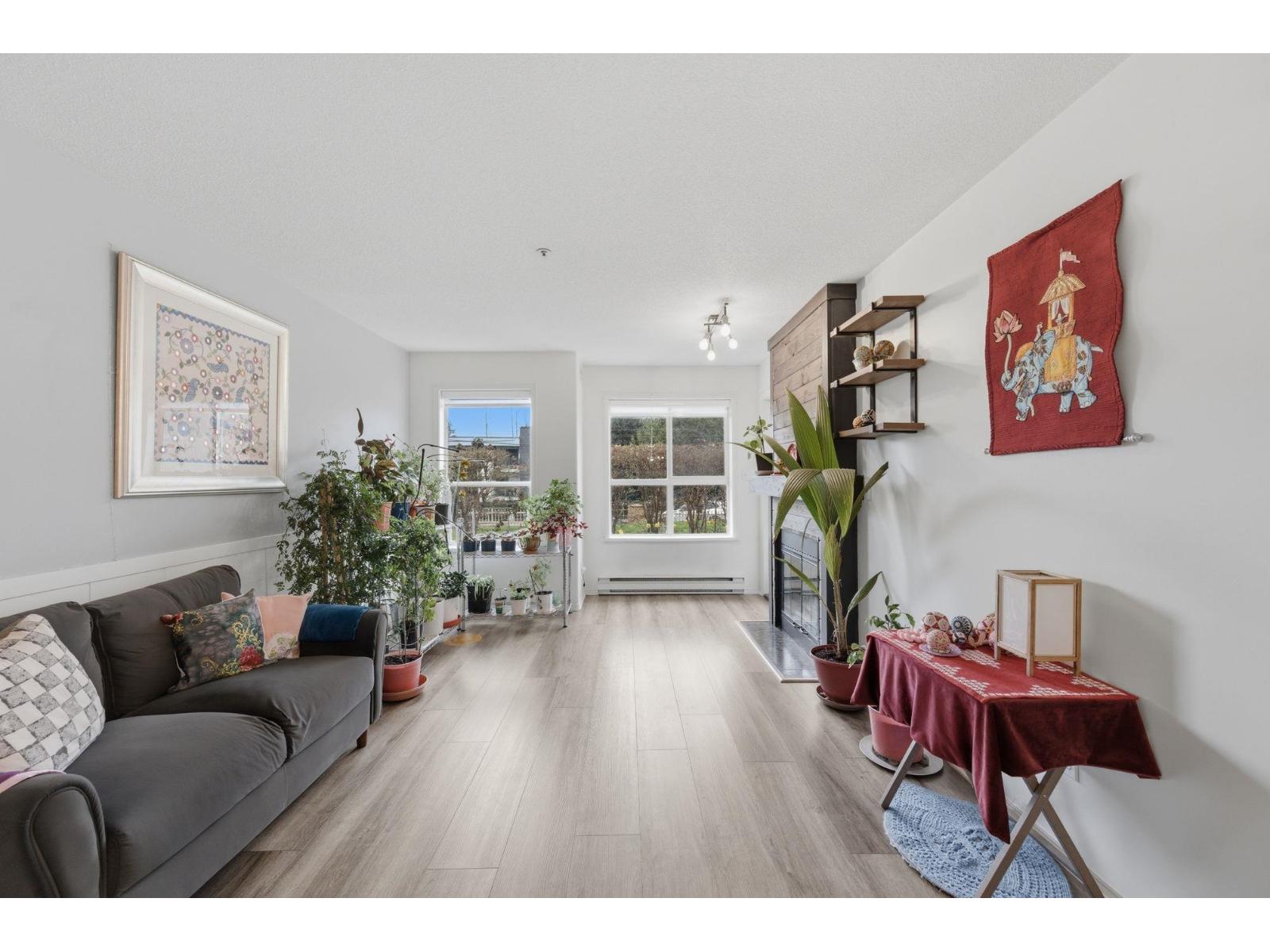 102 33731 MARSHALL ROAD, Abbotsford