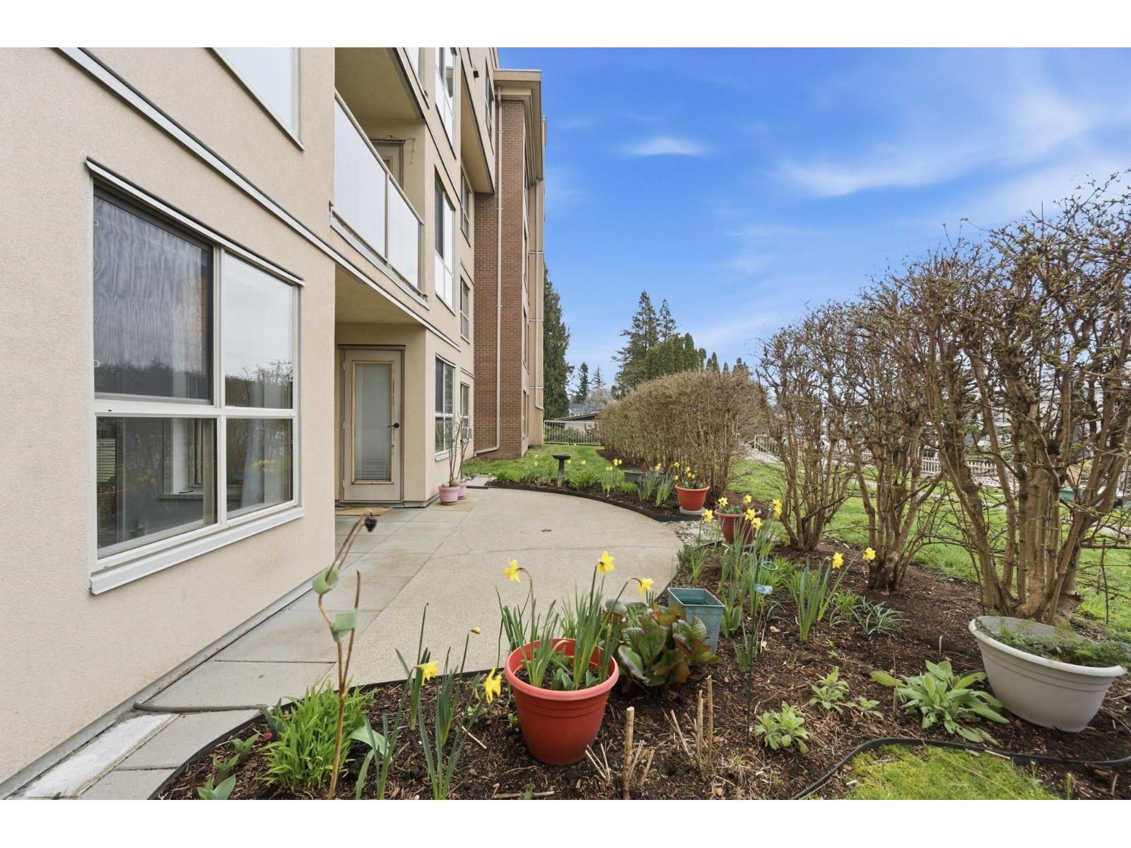 102 33731 MARSHALL ROAD, Abbotsford