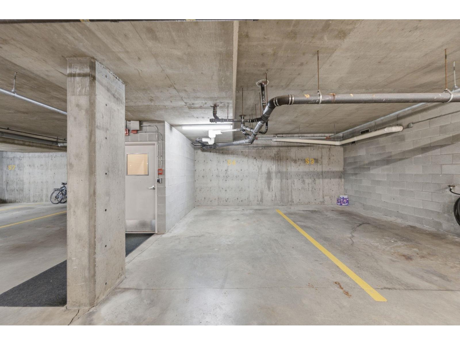 102 33731 MARSHALL ROAD, Abbotsford