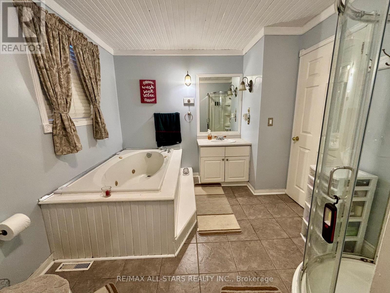 42 CEDAR BAY ROAD - 15