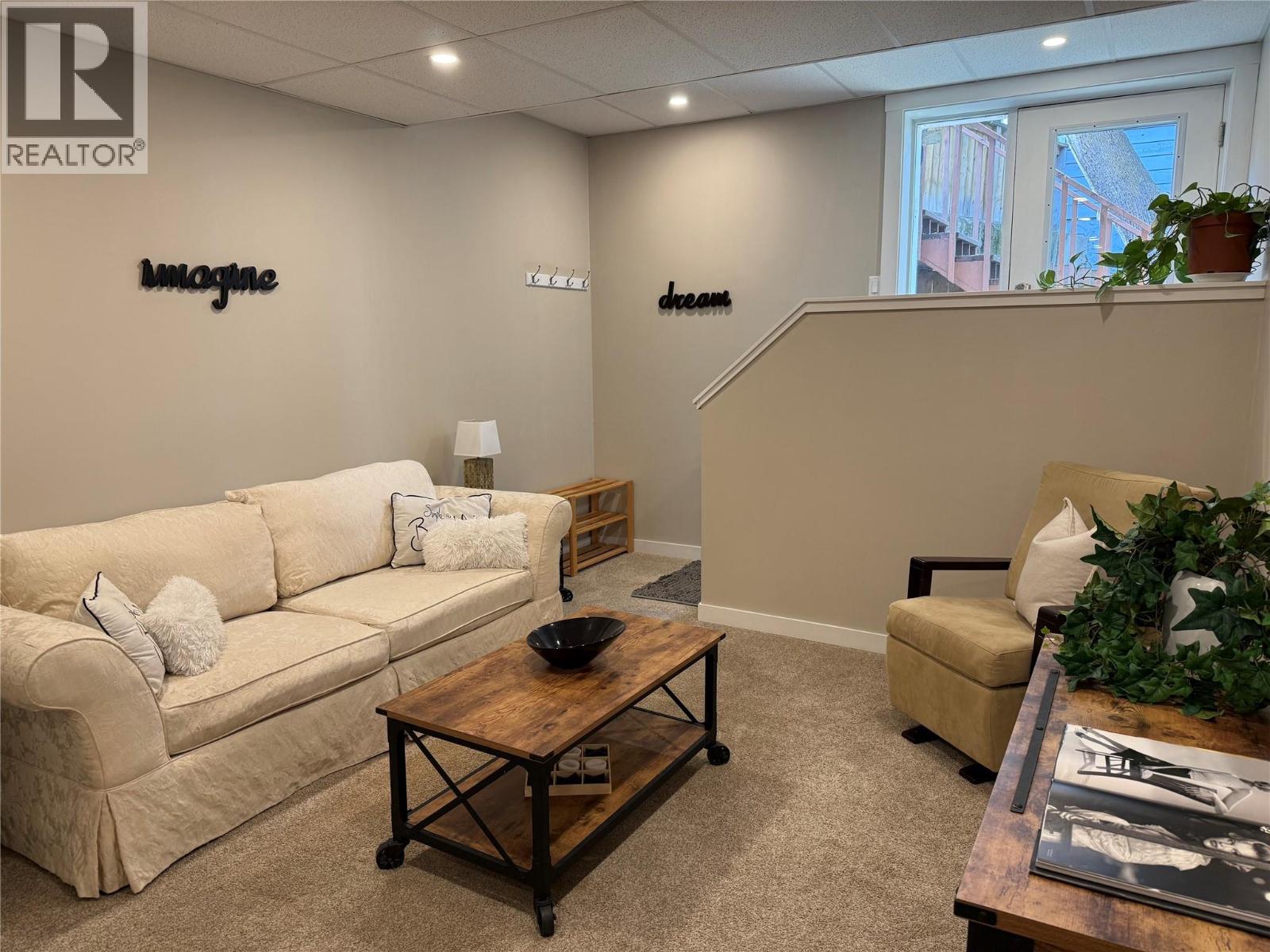 2172 Michelle Crescent, West Kelowna