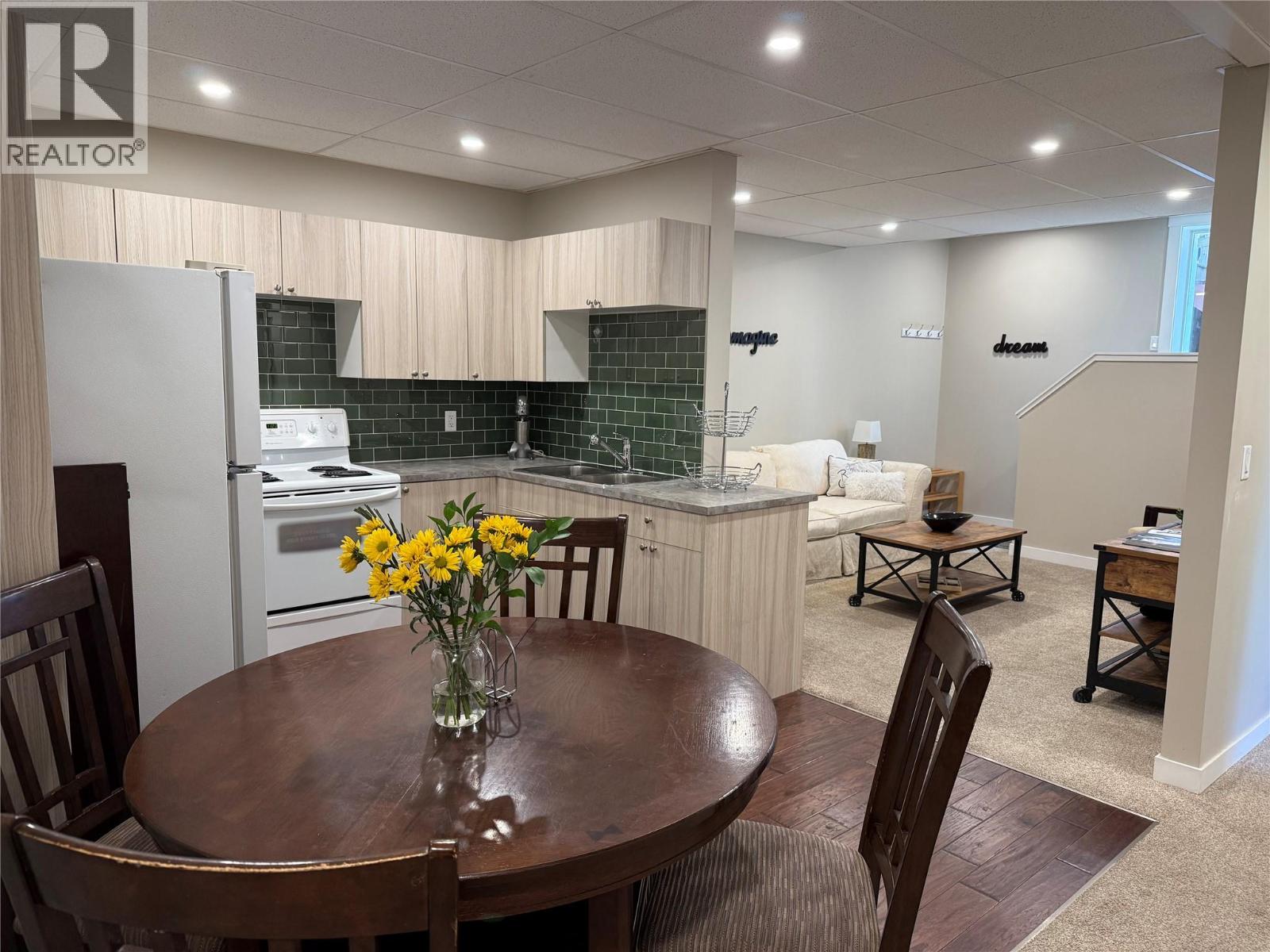 2172 Michelle Crescent, West Kelowna