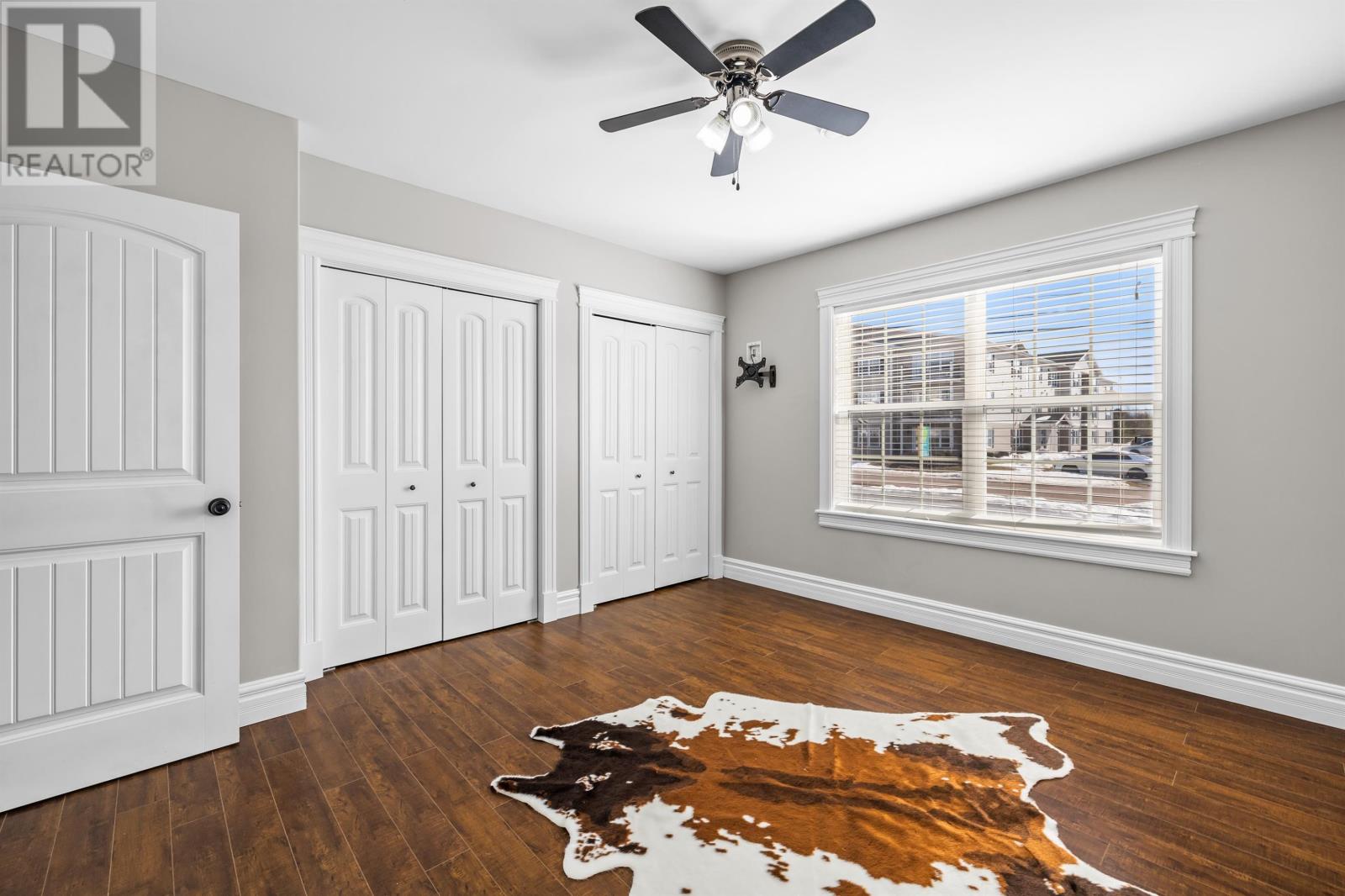 #104 67 DUCK'S LANDING - 24