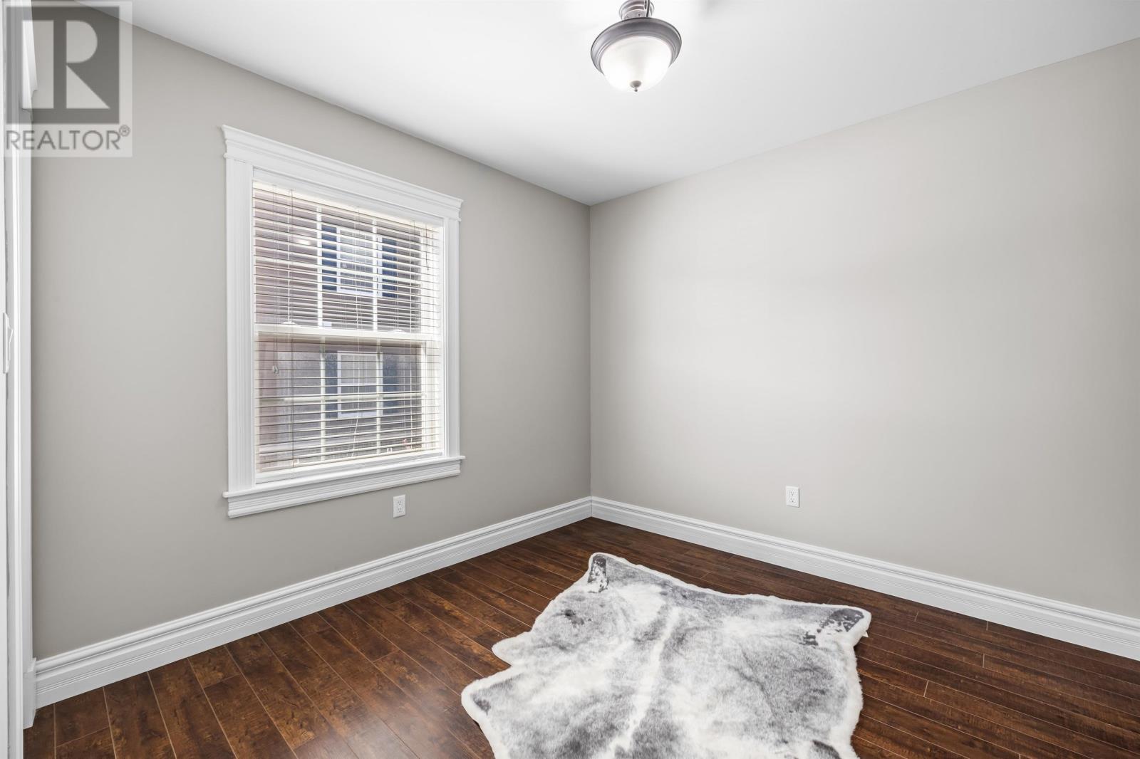 #104 67 DUCK'S LANDING - 27