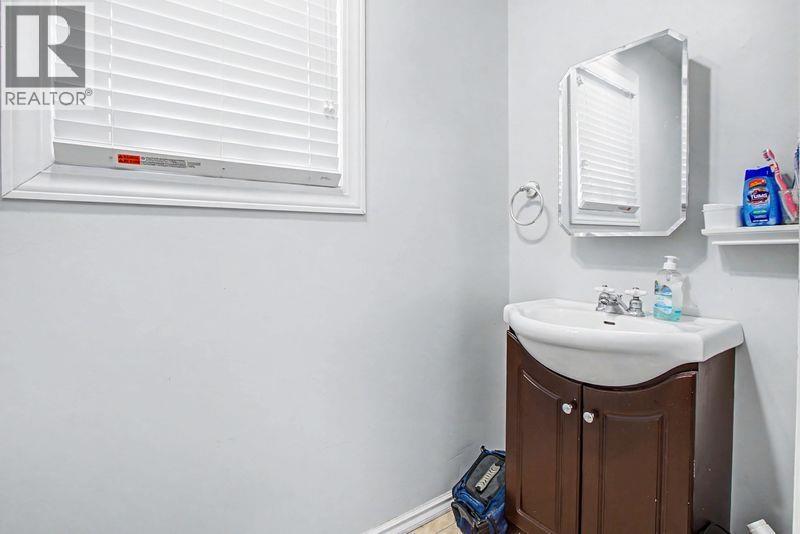 2765 POLARIS ROAD - 14