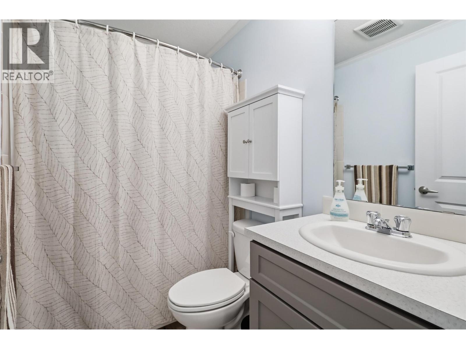 #26 712 SHUSWAP ROAD E - 22