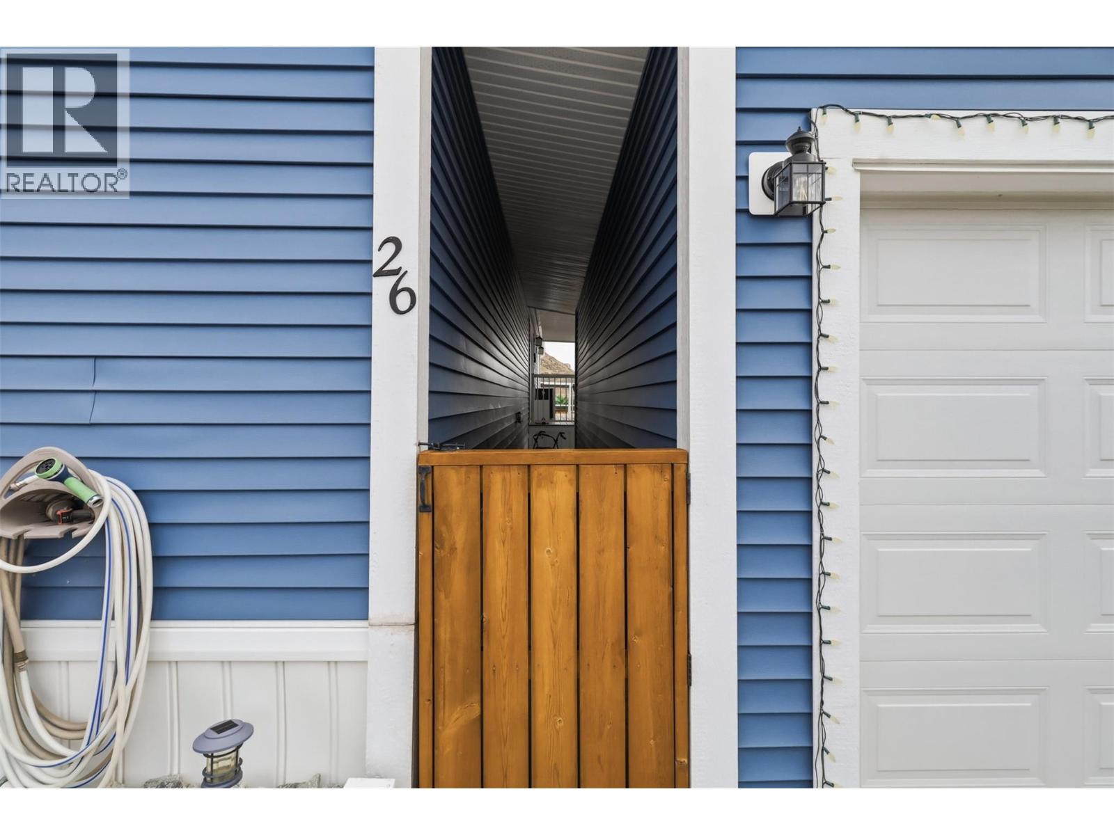 #26 712 SHUSWAP ROAD E - Image 3