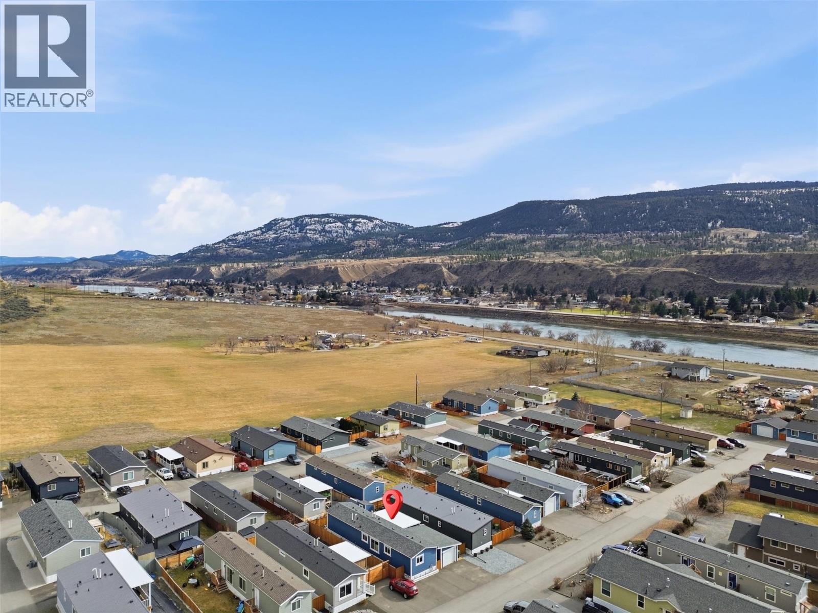 #26 712 SHUSWAP ROAD E - 33