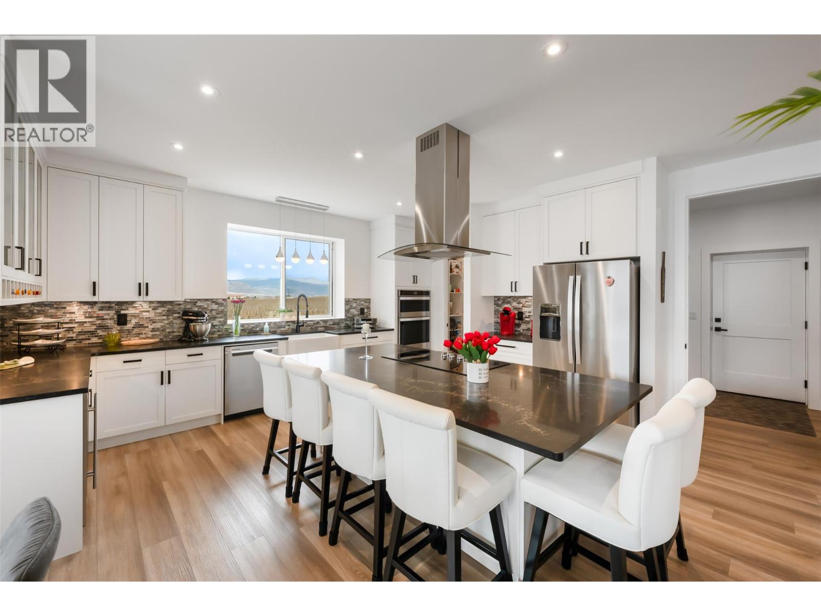 10400 87th Street, Osoyoos