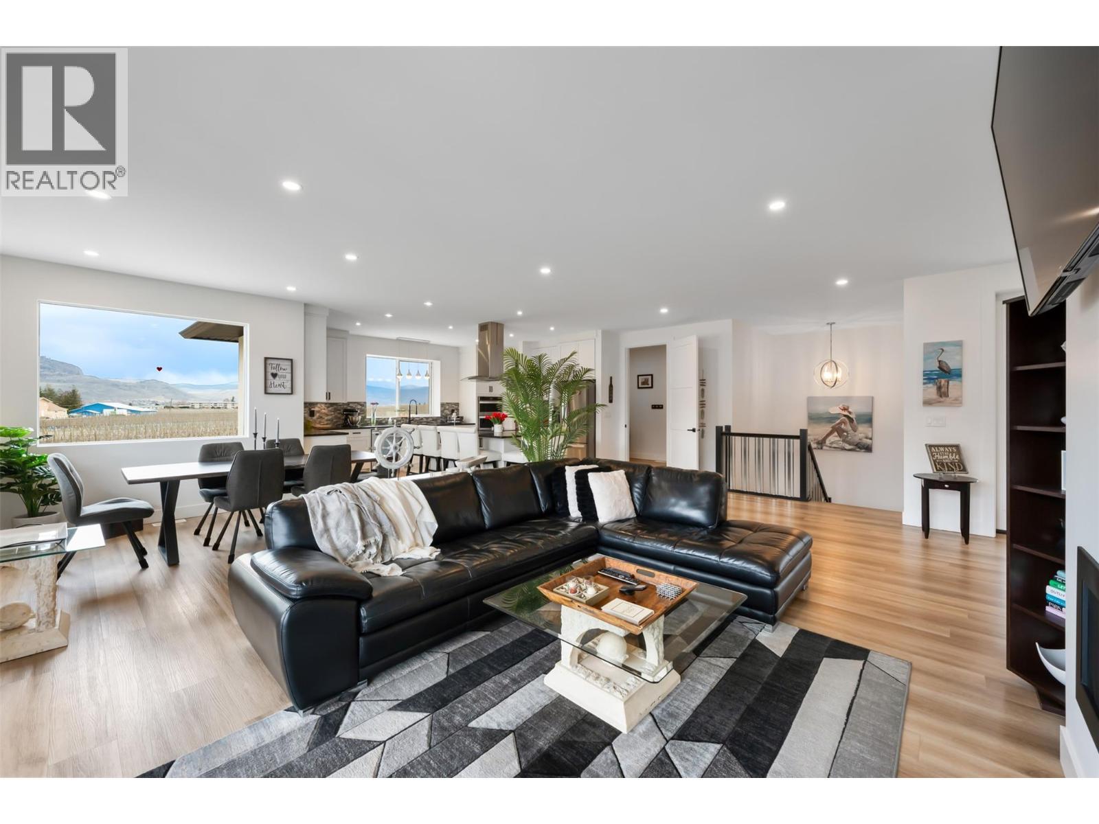 10400 87th Street, Osoyoos