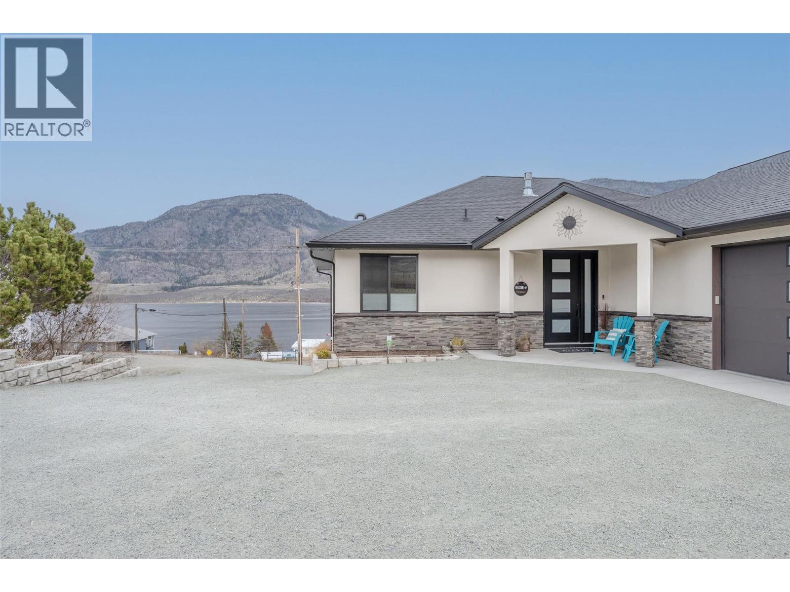 10400 87th Street, Osoyoos