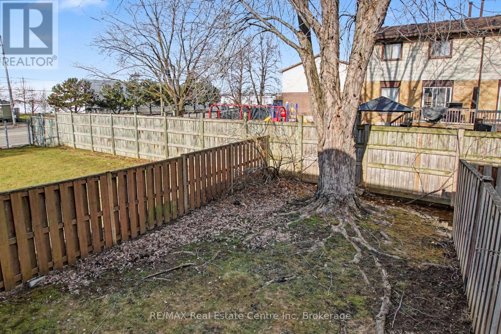#28 481 PITFIELD ROAD - 16