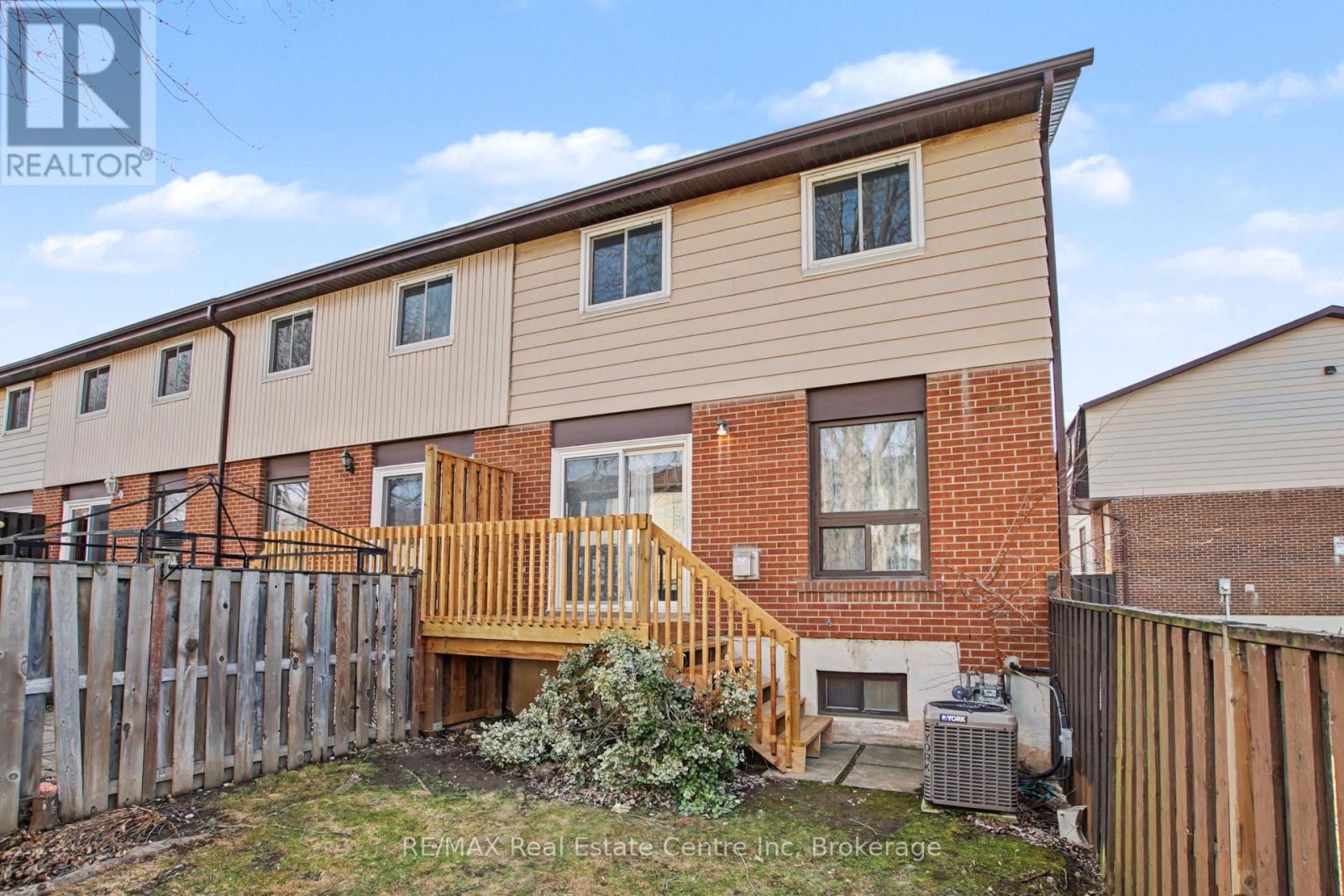#28 481 PITFIELD ROAD - 18