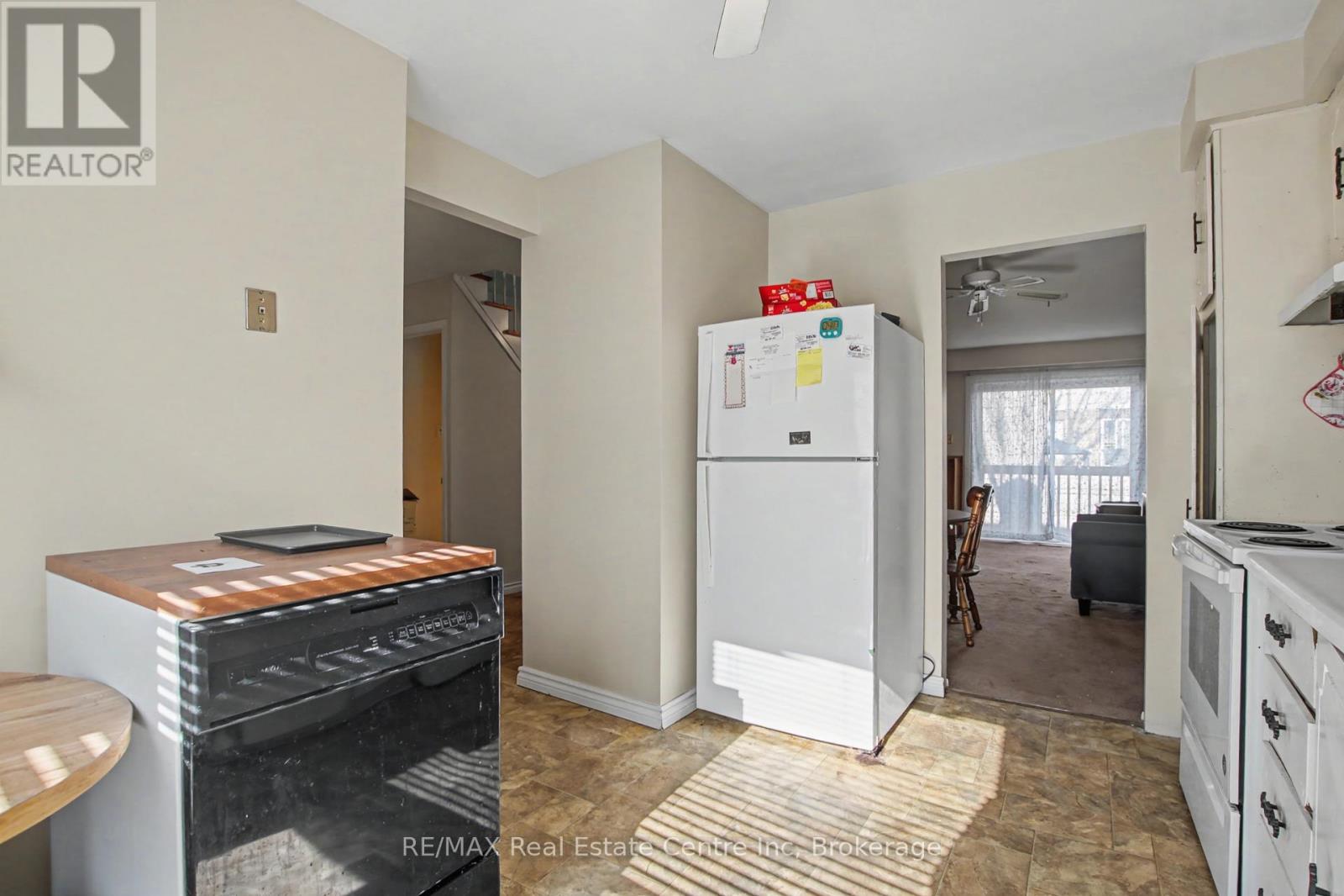 #28 481 PITFIELD ROAD - 5