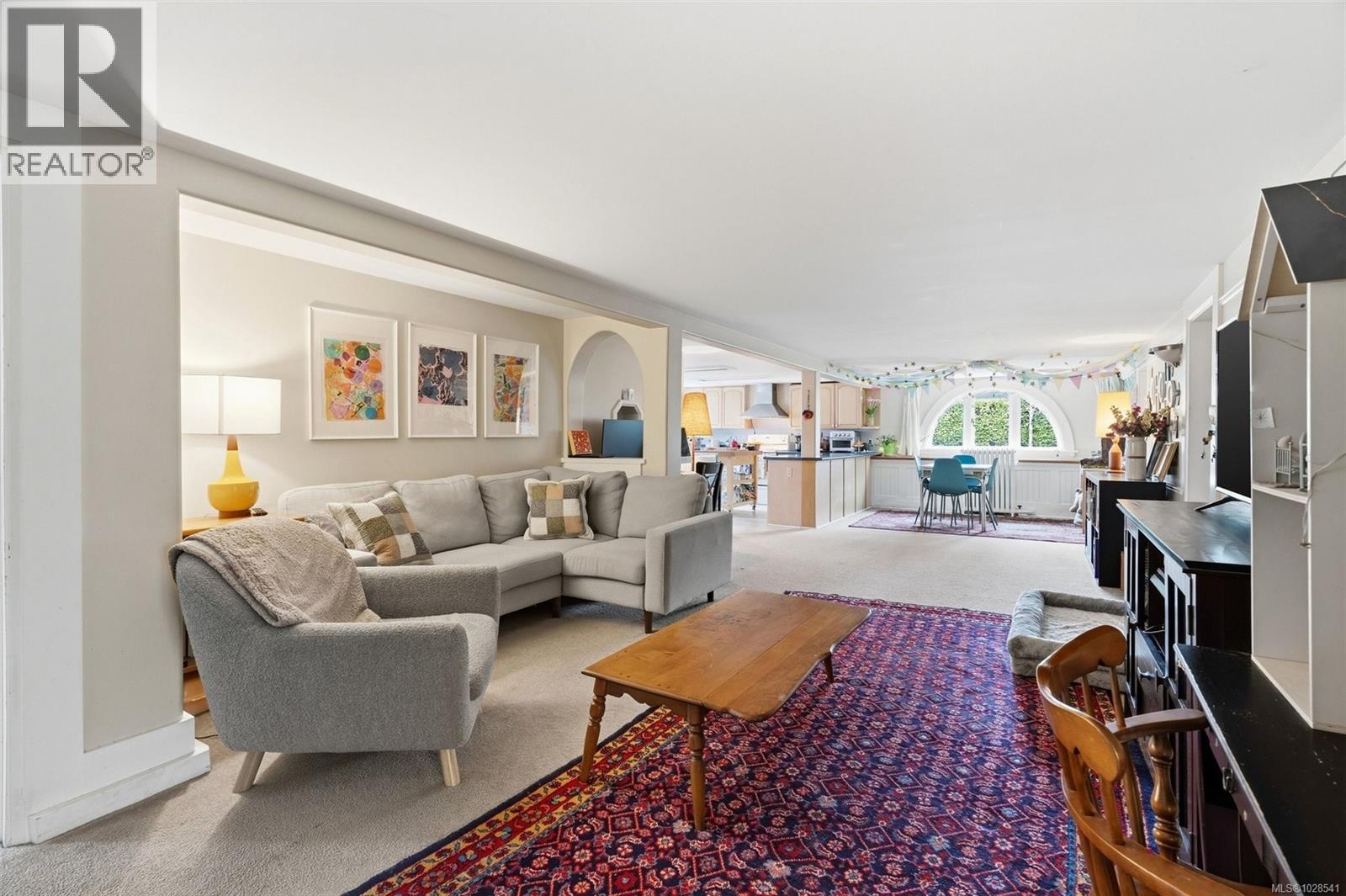 2130 Central Ave, Oak Bay