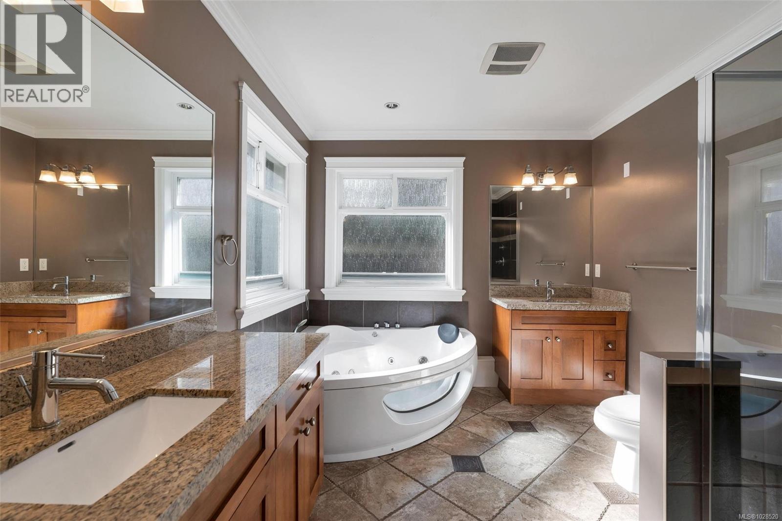 3924 DRUCE LANE - 32