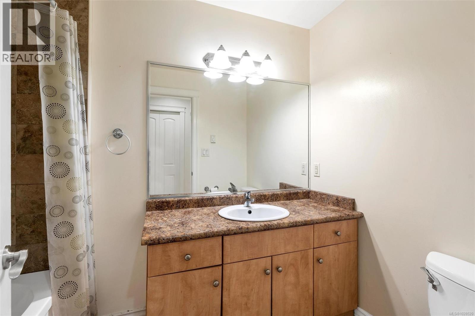 3924 DRUCE LANE - 55