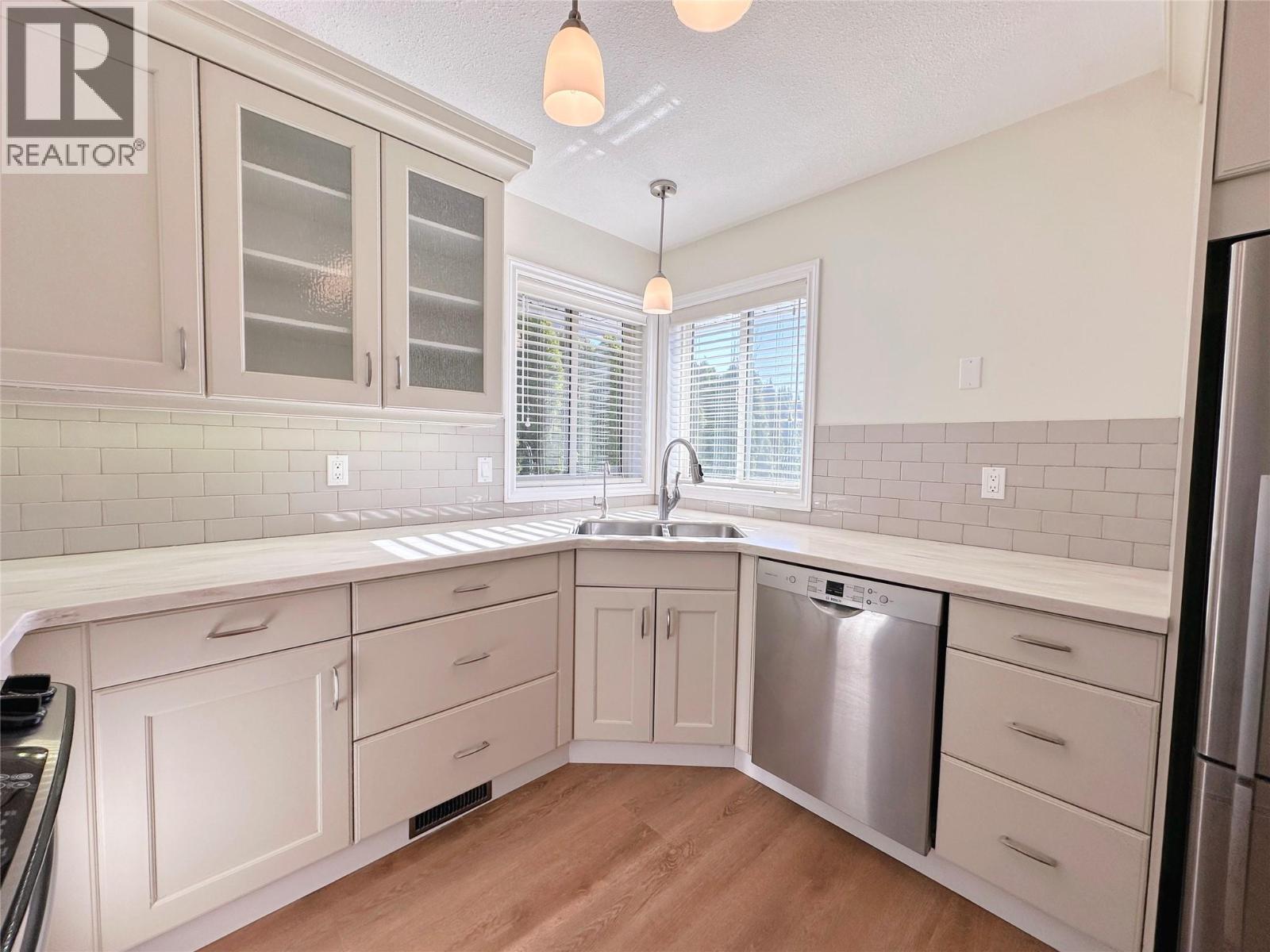 12 HEATHER Place, Osoyoos