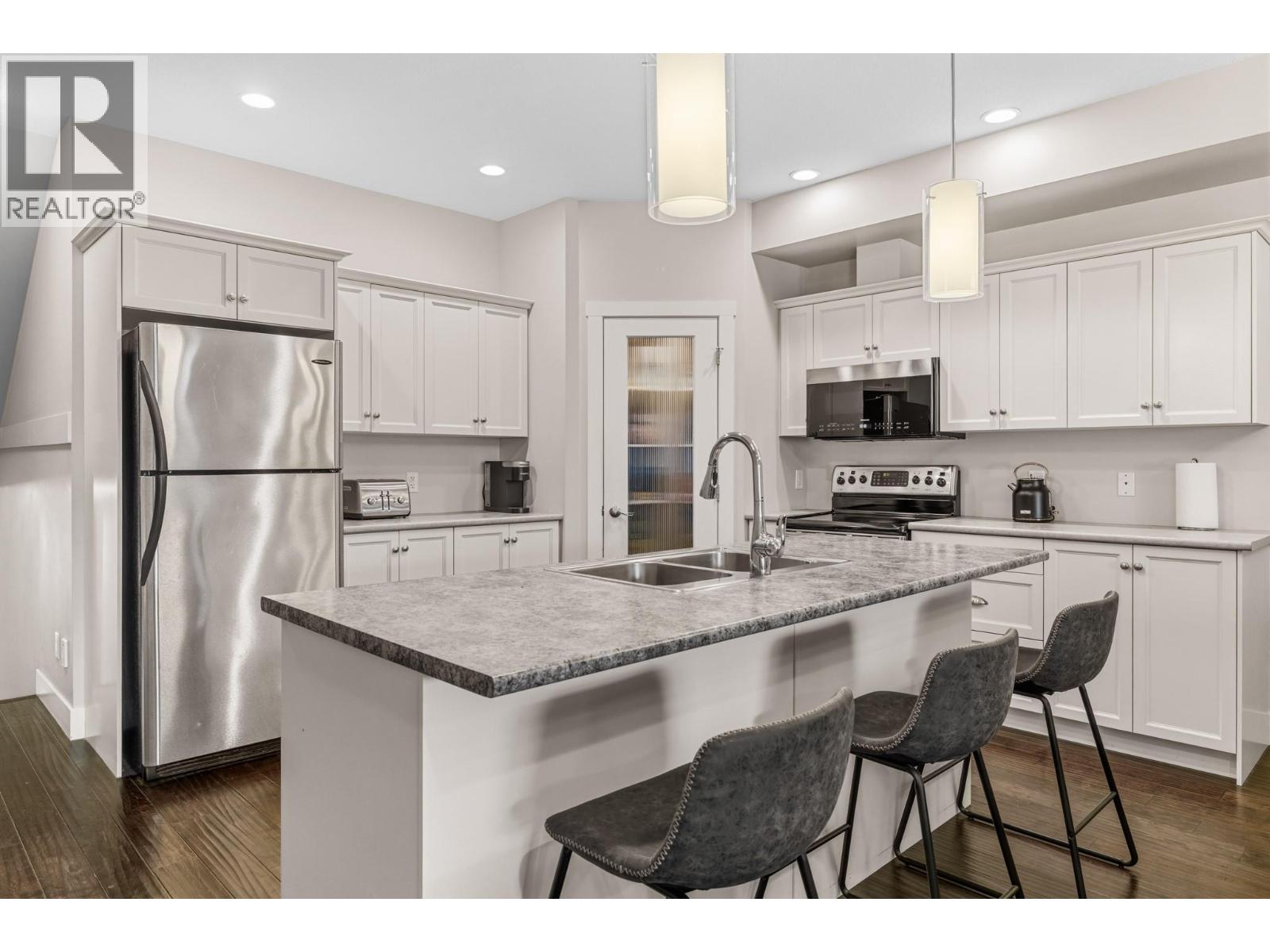 600 Boynton Place Unit# 4, Kelowna