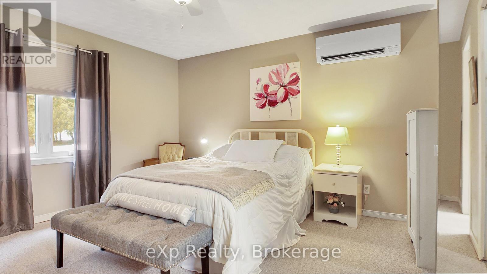129 LAKE ROSALIND ROAD 1 - 13