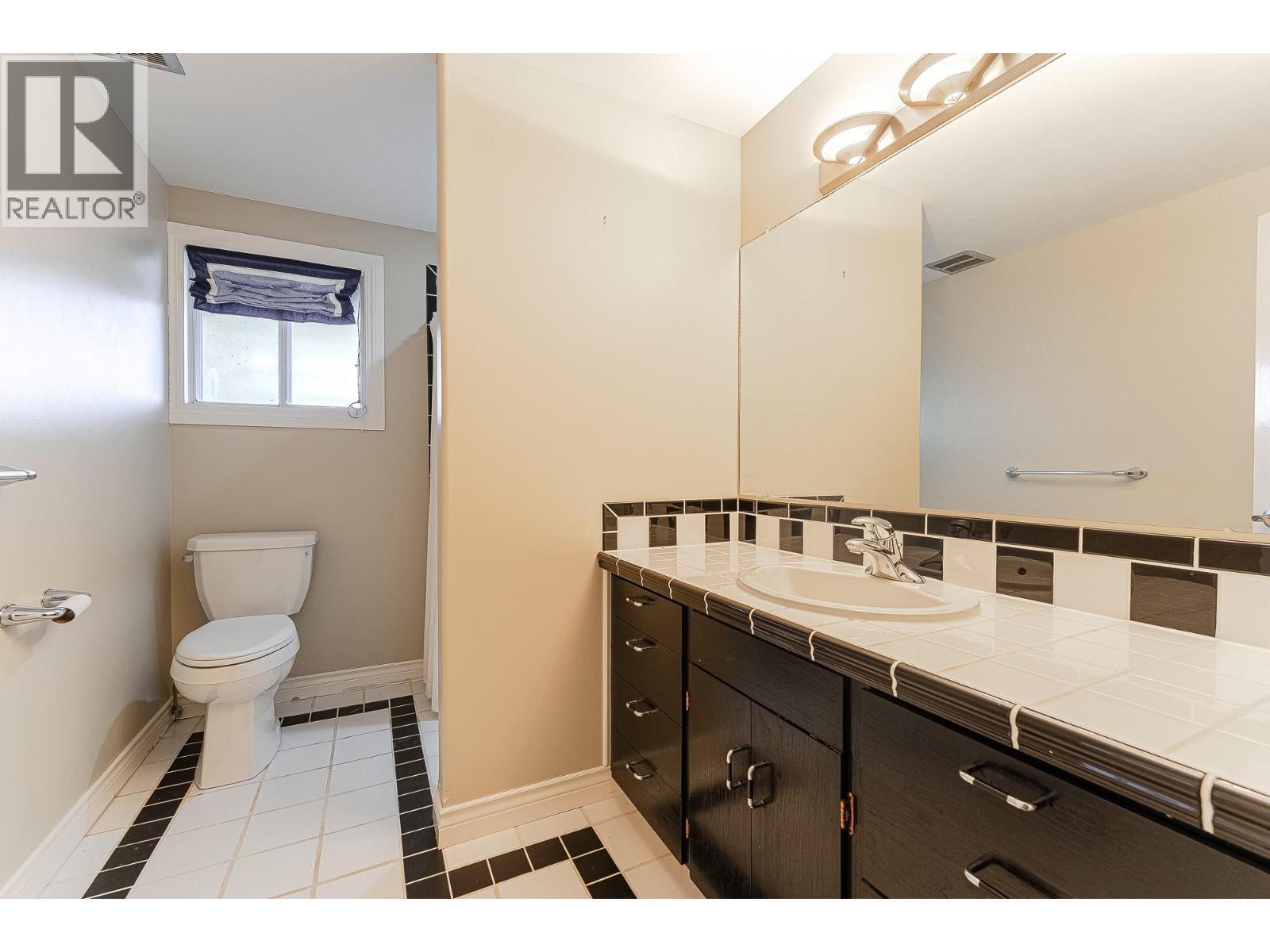 3029 Spruce Drive, Naramata