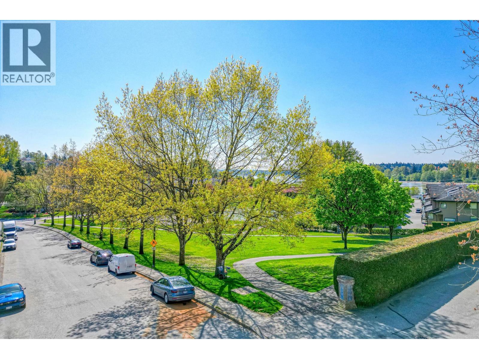 204 11595 FRASER Street - photo 2