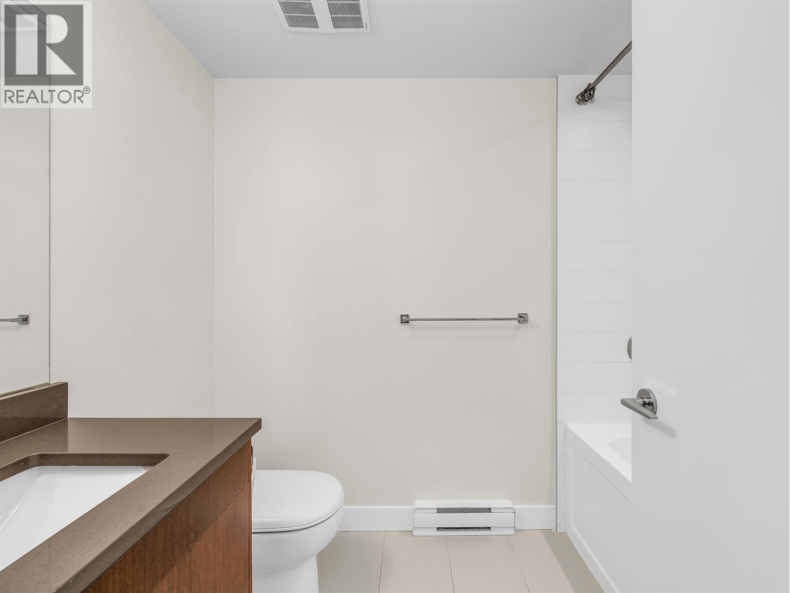 205 12409 HARRIS ROAD, Pitt Meadows