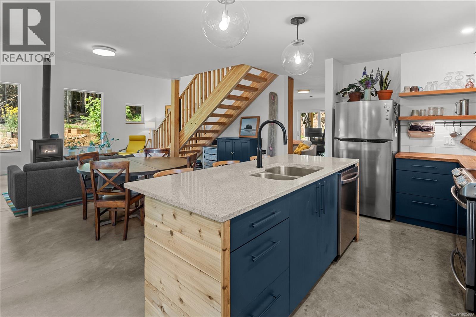 3861 Trailhead Dr, Sooke