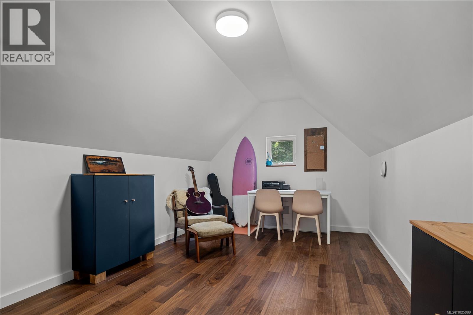 3861 Trailhead Dr, Sooke