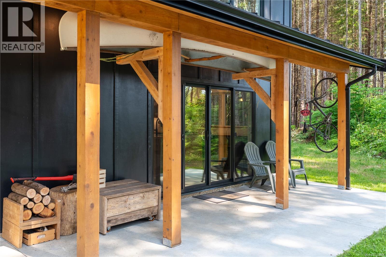 3861 Trailhead Dr, Sooke