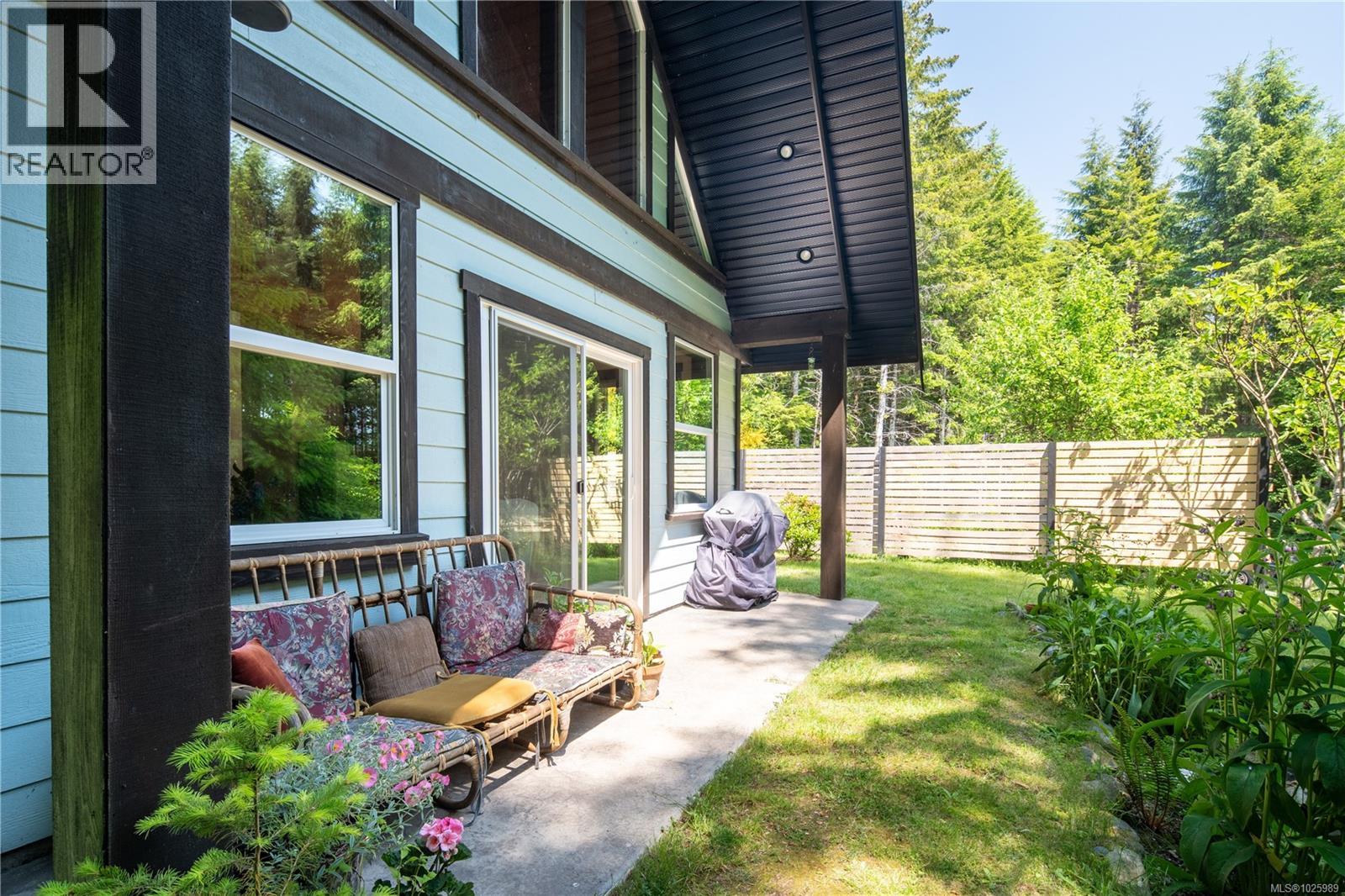 3861 Trailhead Dr, Sooke