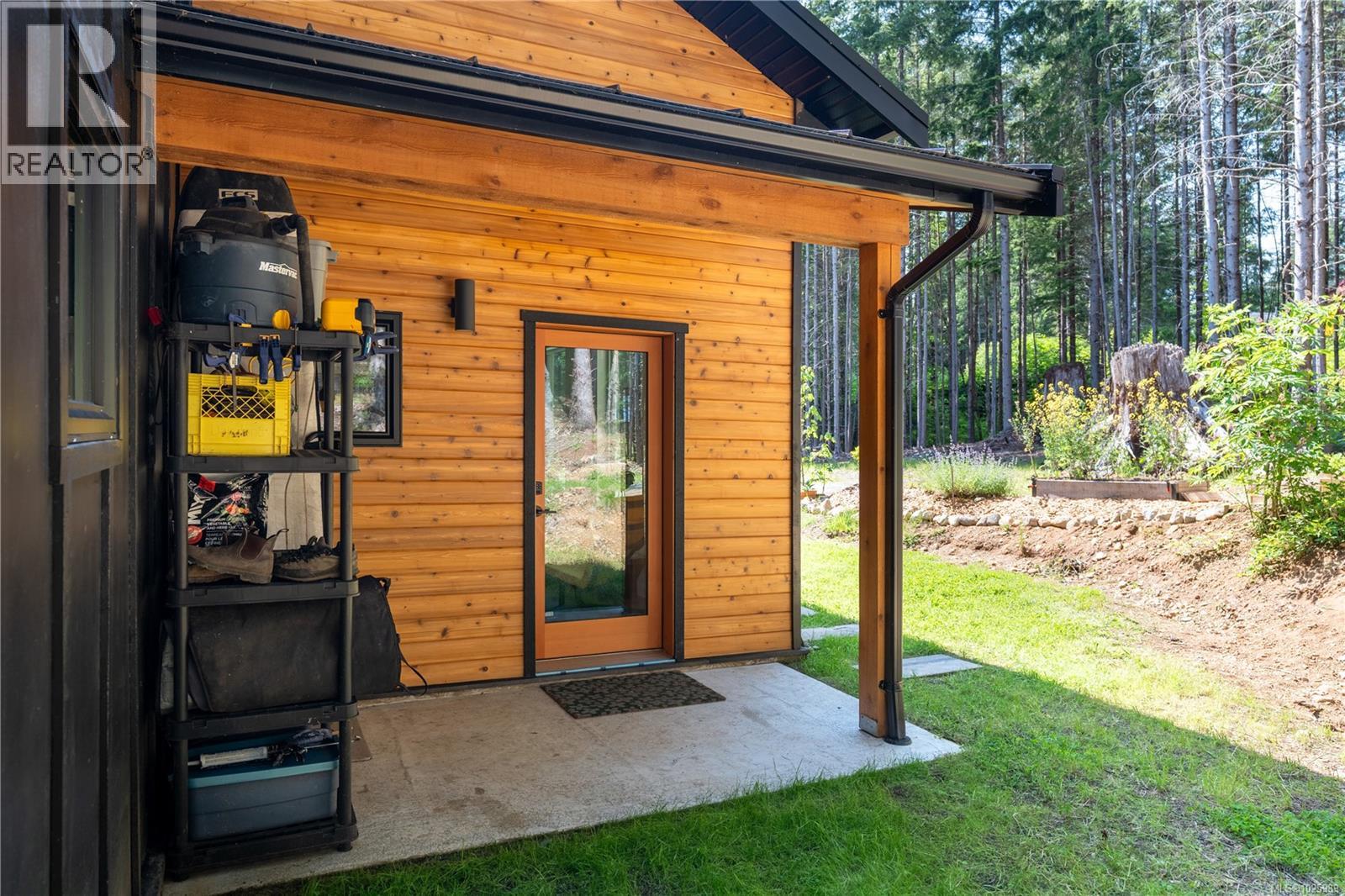 3861 Trailhead Dr, Sooke