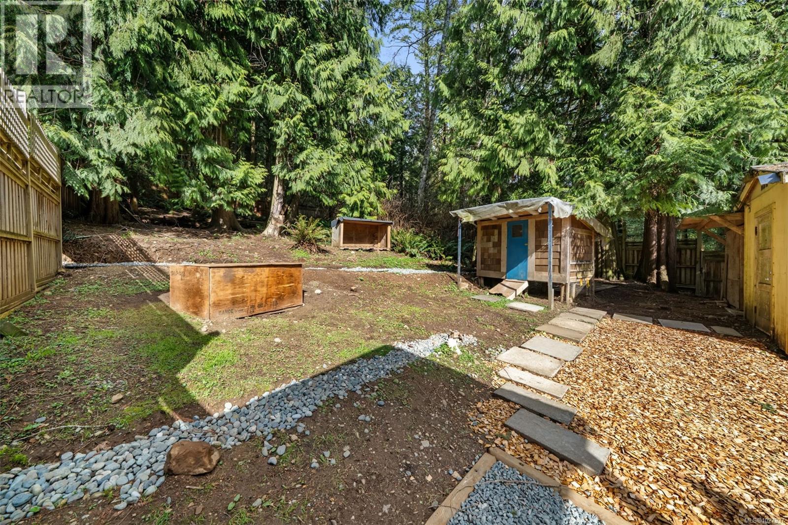7770 Hemlock Rd, Sooke
