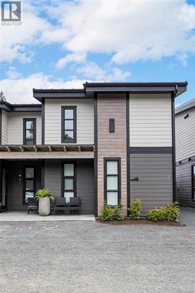 10 1175 Resort Dr, Parksville