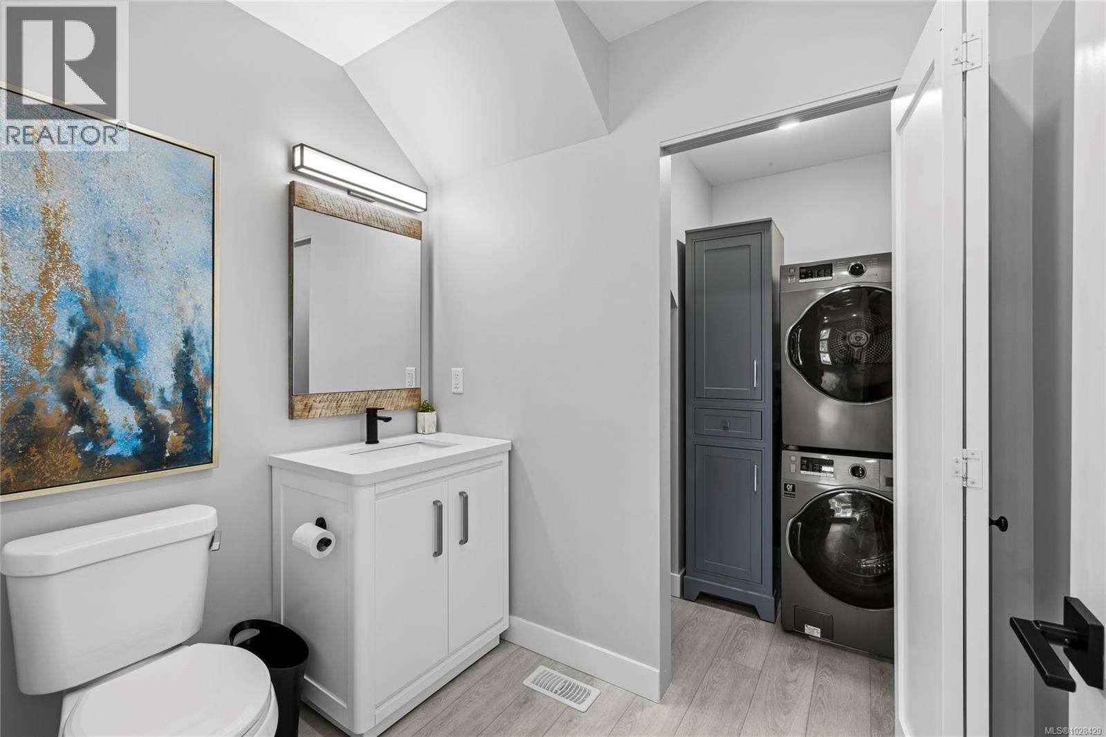 10 1175 Resort Dr, Parksville