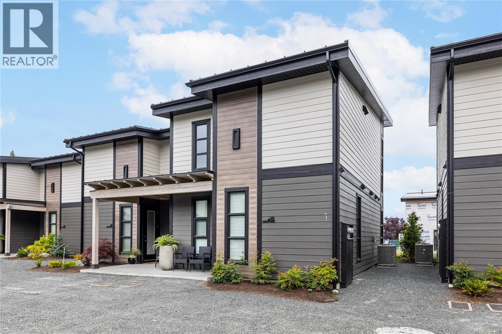 10 1175 Resort Dr, Parksville