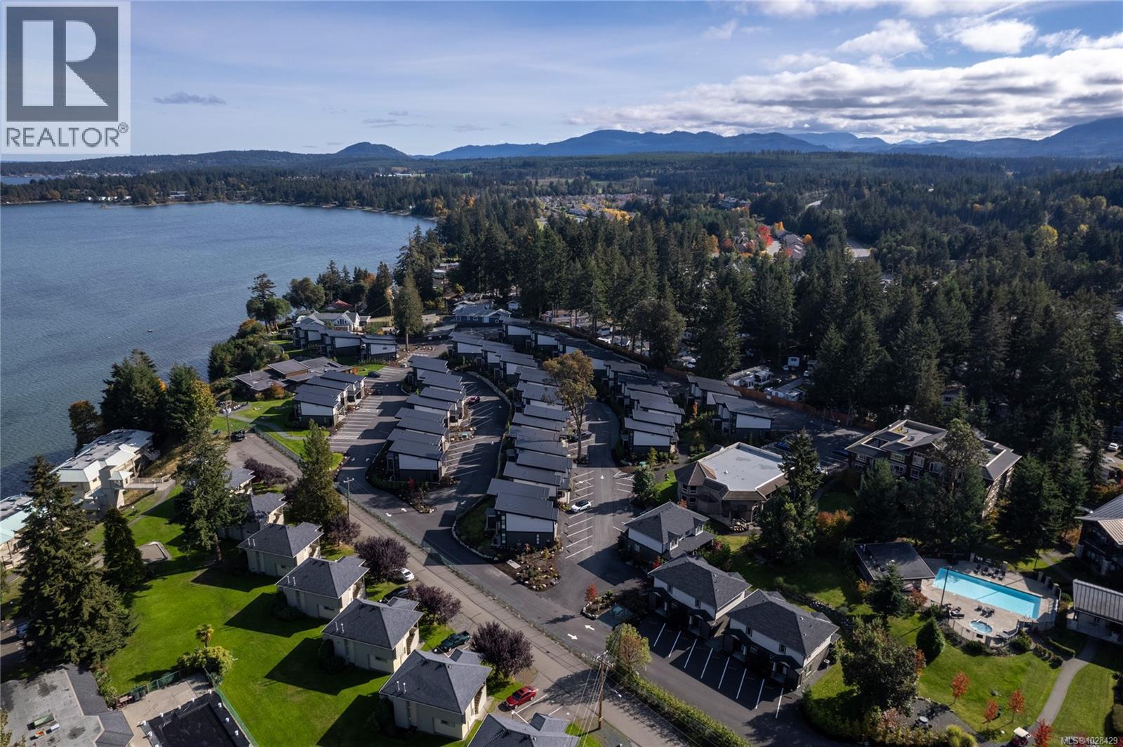 10 1175 Resort Dr, Parksville