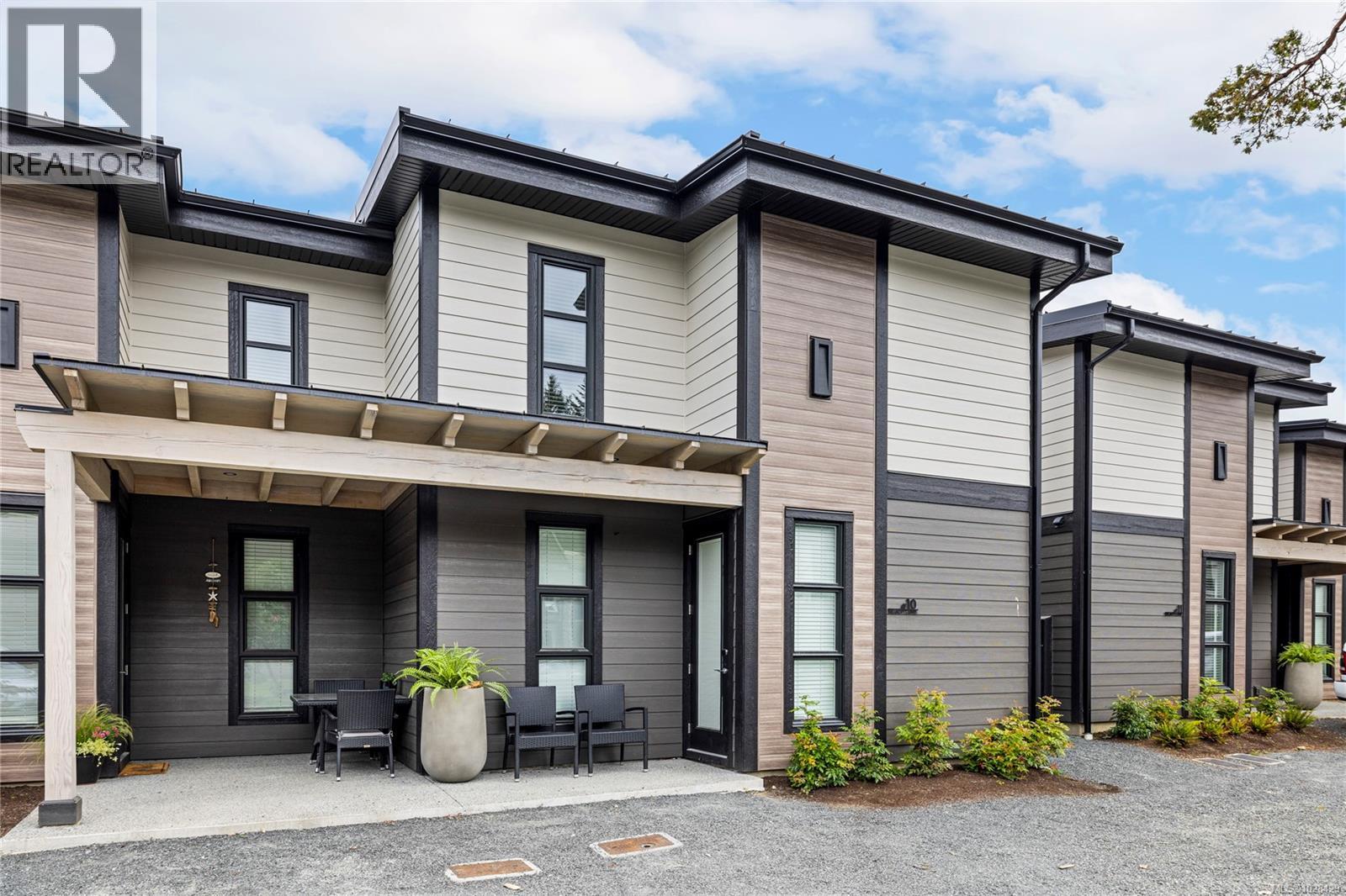 10 1175 Resort Dr, Parksville