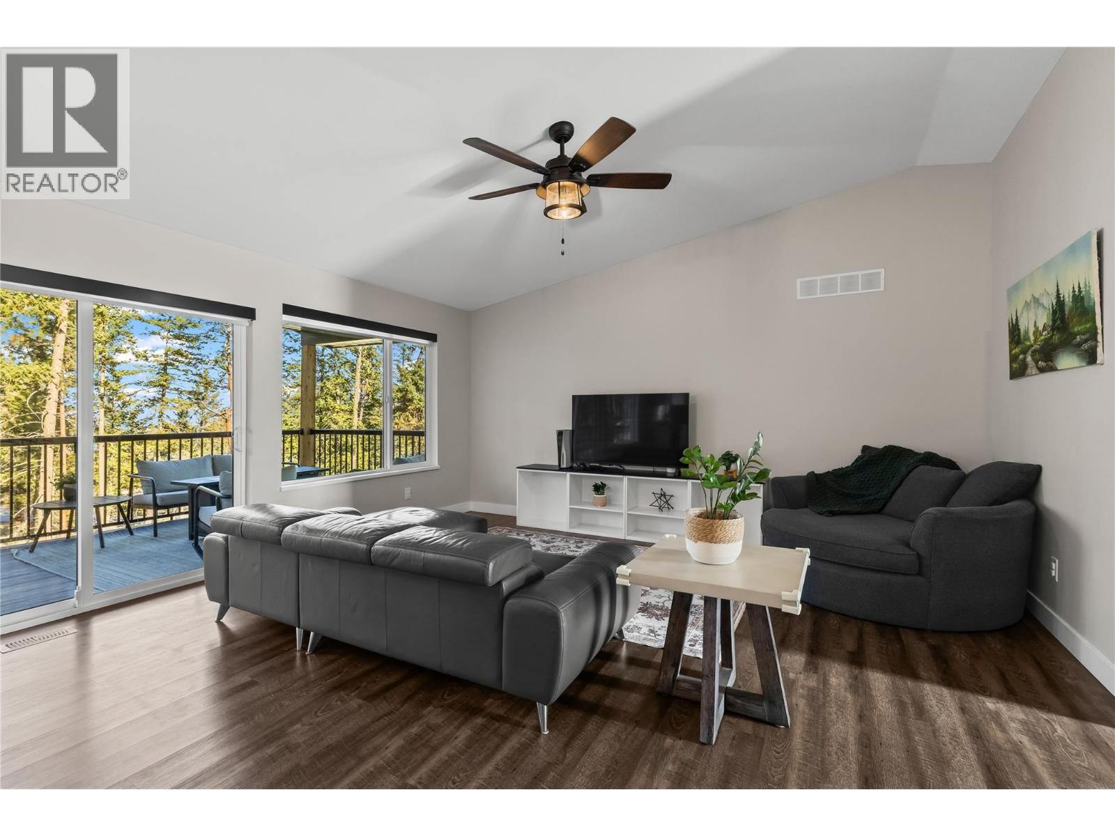 530 Muir Road, Fintry