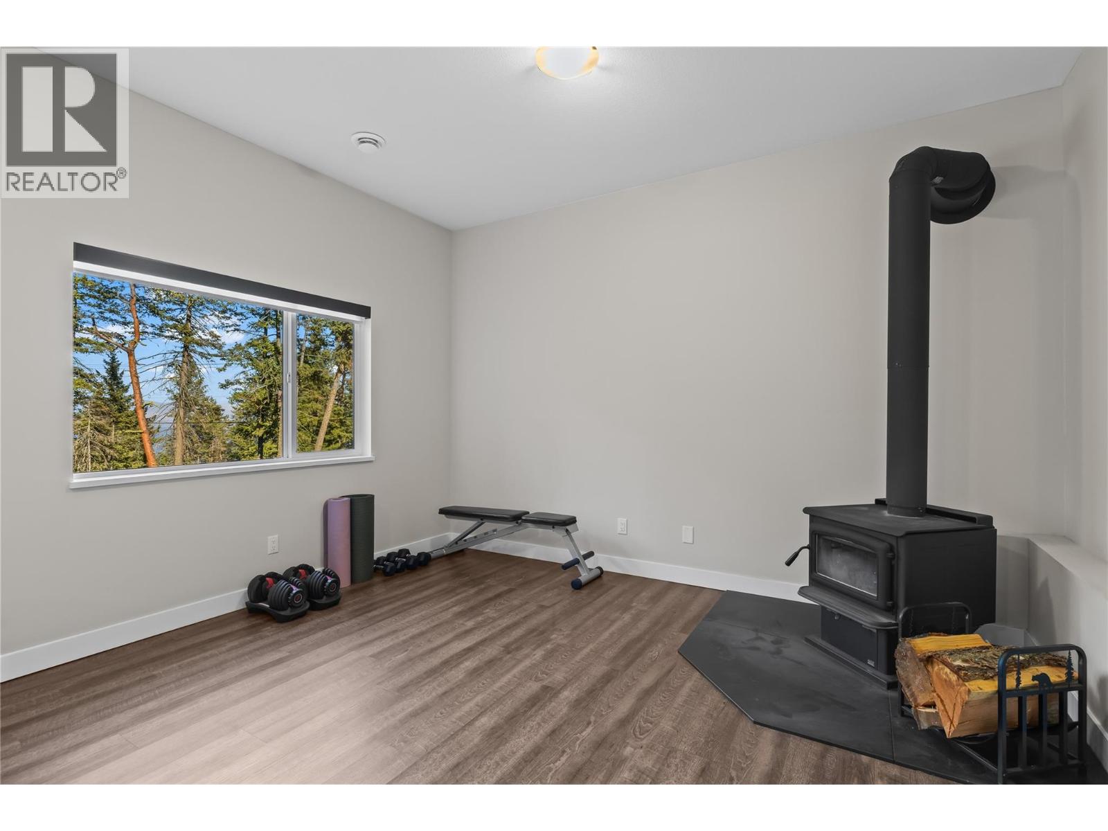 530 Muir Road, Fintry