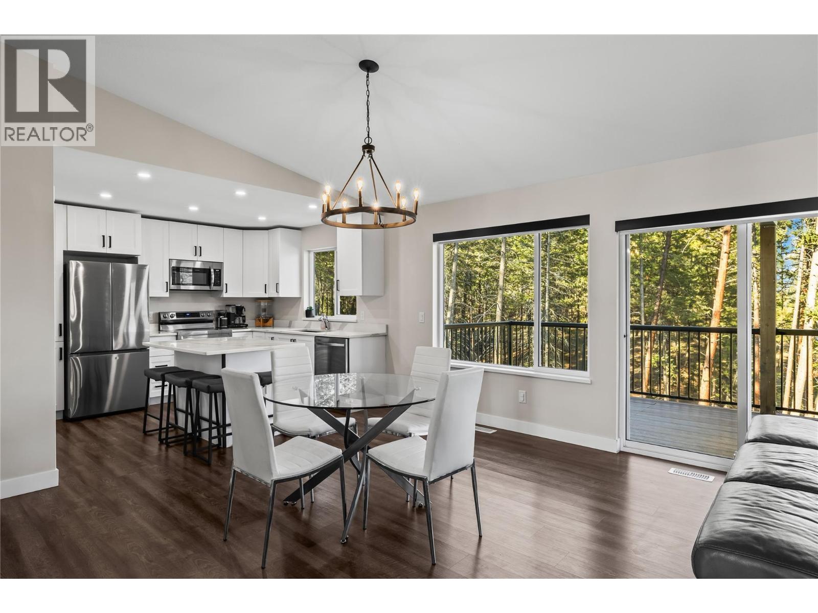 530 Muir Road, Fintry