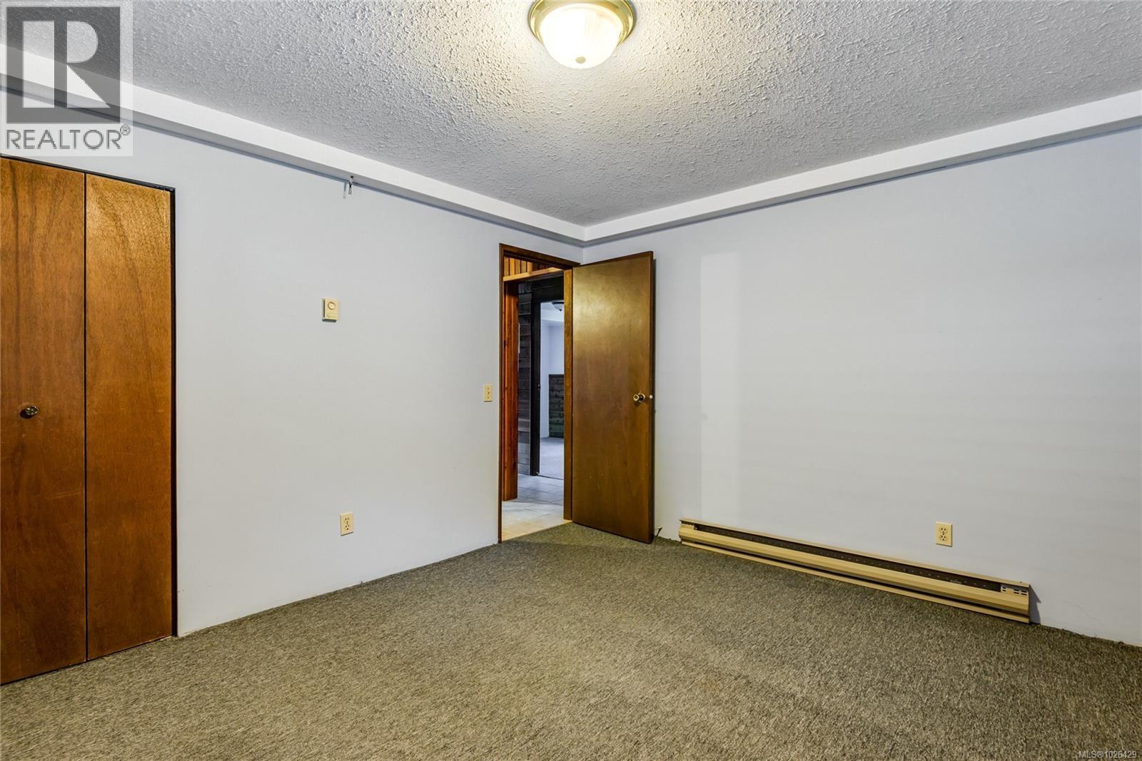 1301 SAYWARD RD - 15